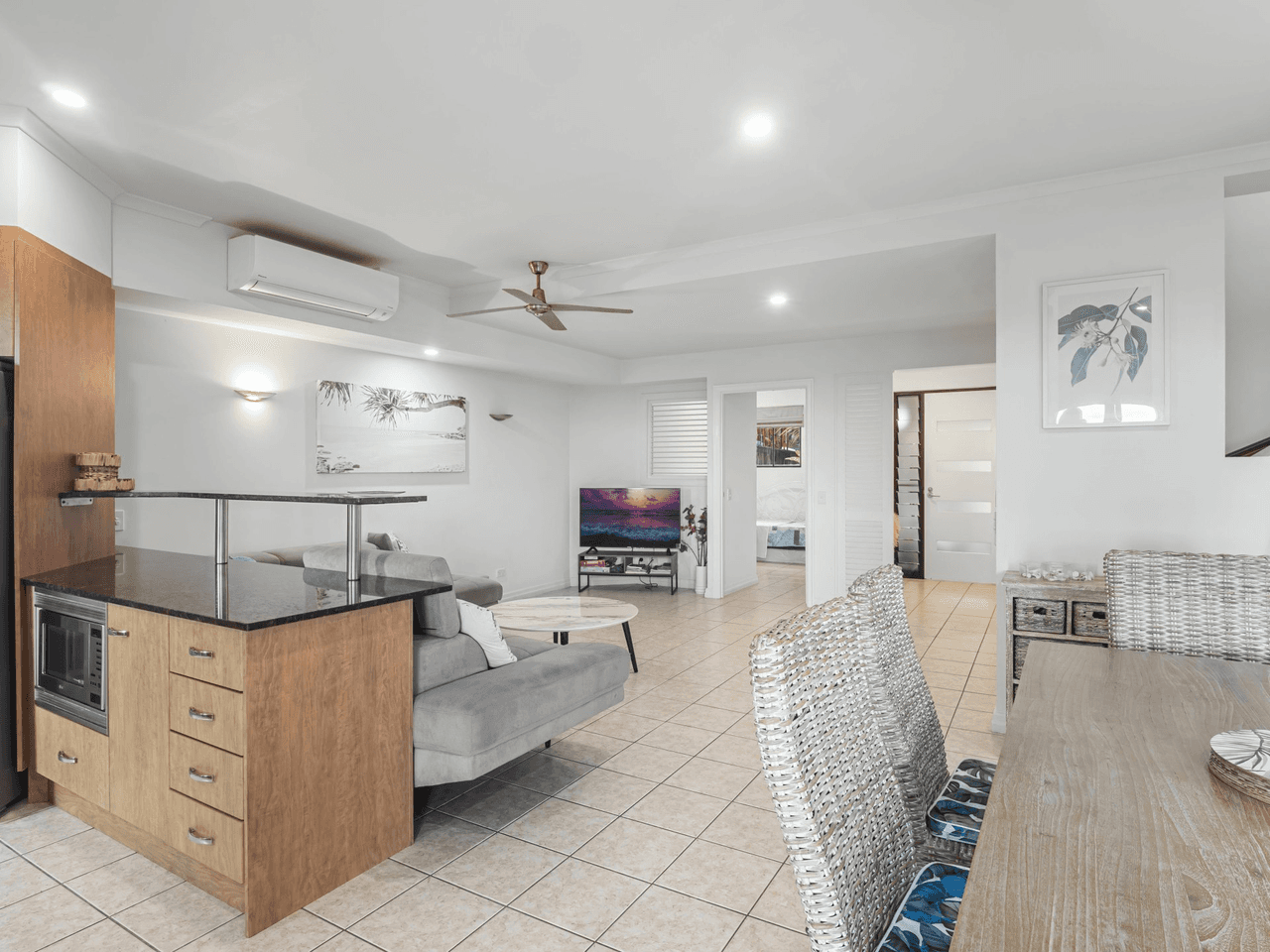 11/5-7 Arlington Esplanade, CLIFTON BEACH, QLD 4879