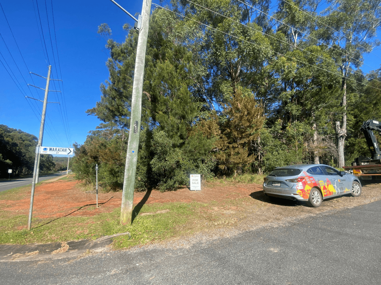 2 WARATAH Street, RUSSELL ISLAND, QLD 4184