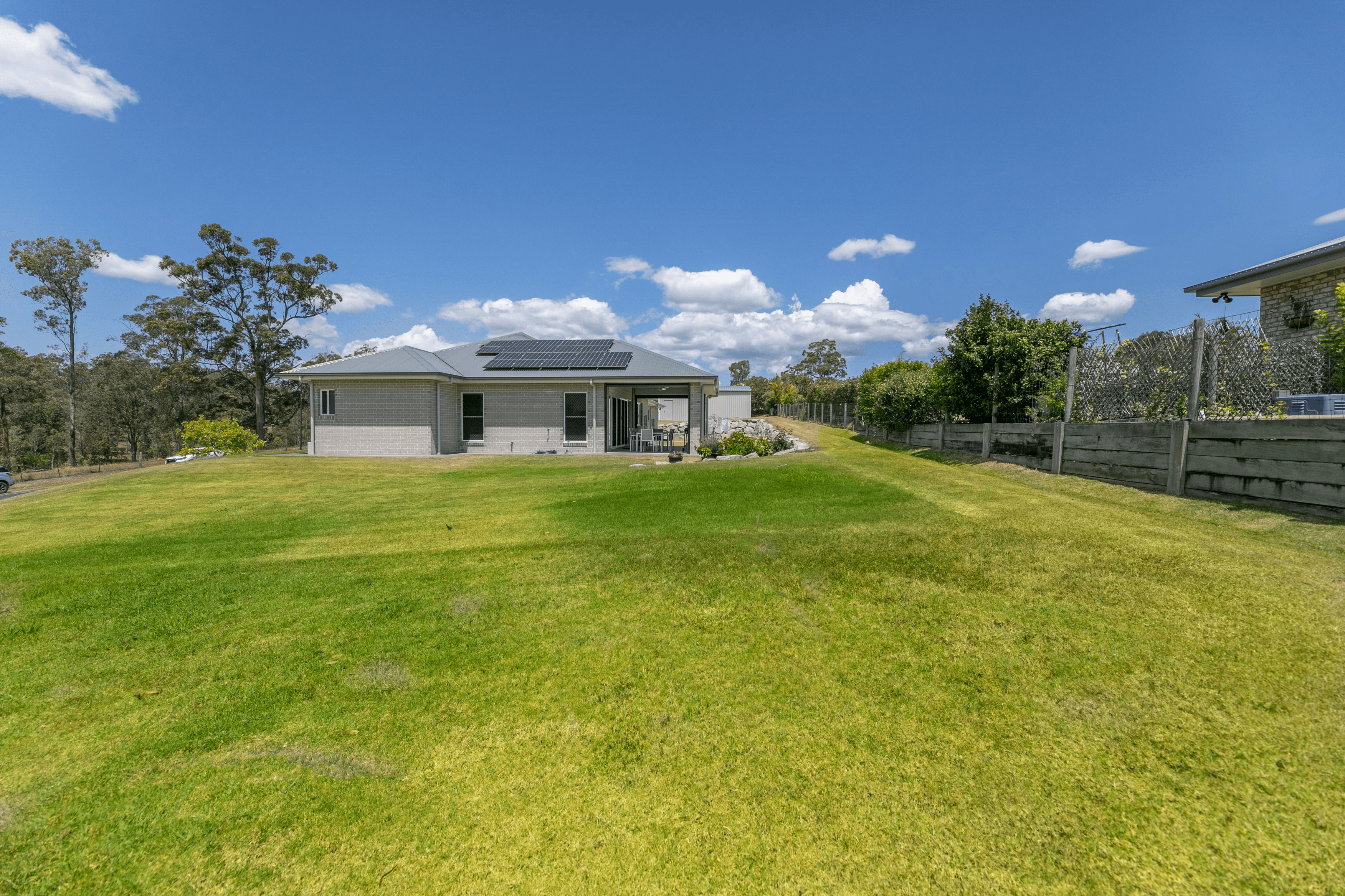 122-126 Kropp Road, WOODFORD, QLD 4514