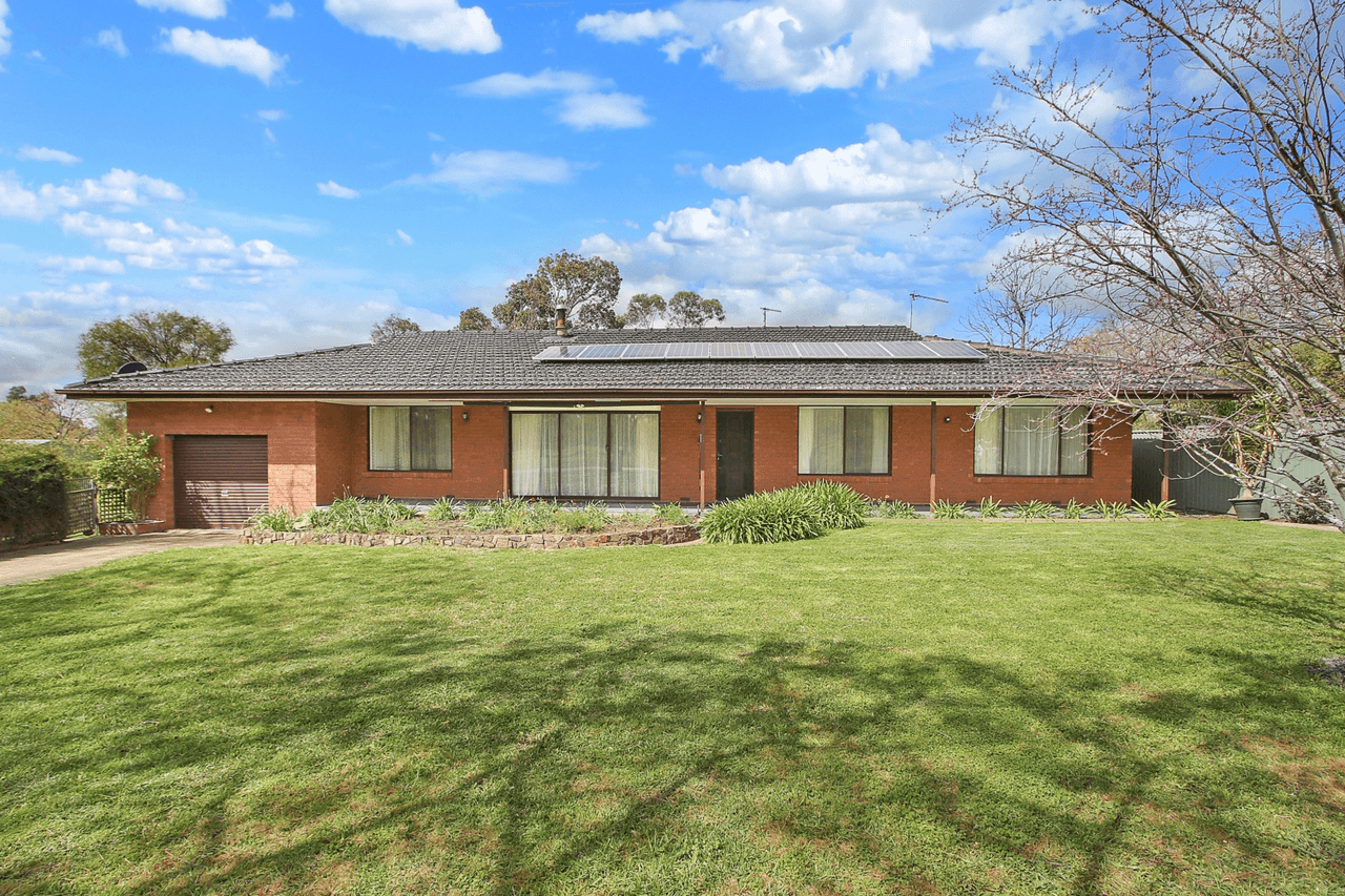 132 Pearce Street, HOWLONG, NSW 2643