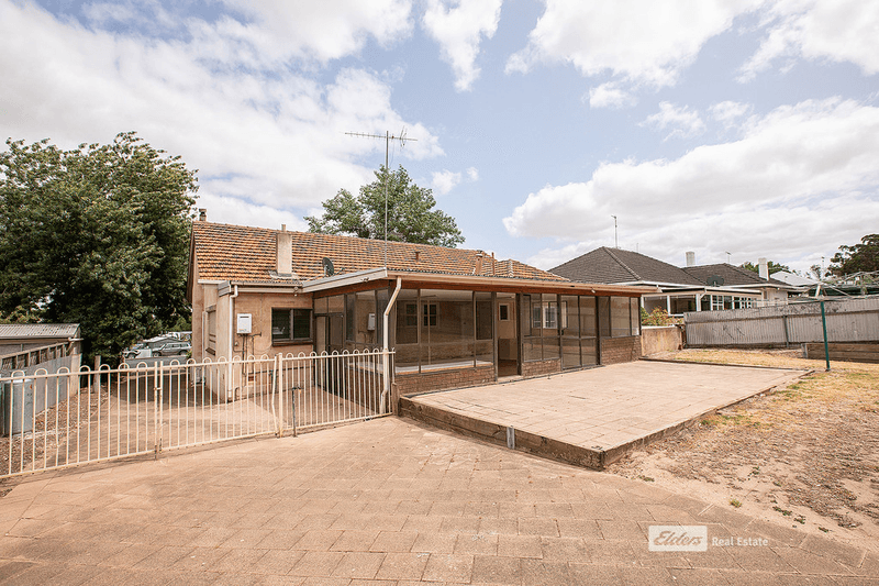 139 JENKINS Terrace, NARACOORTE, SA 5271