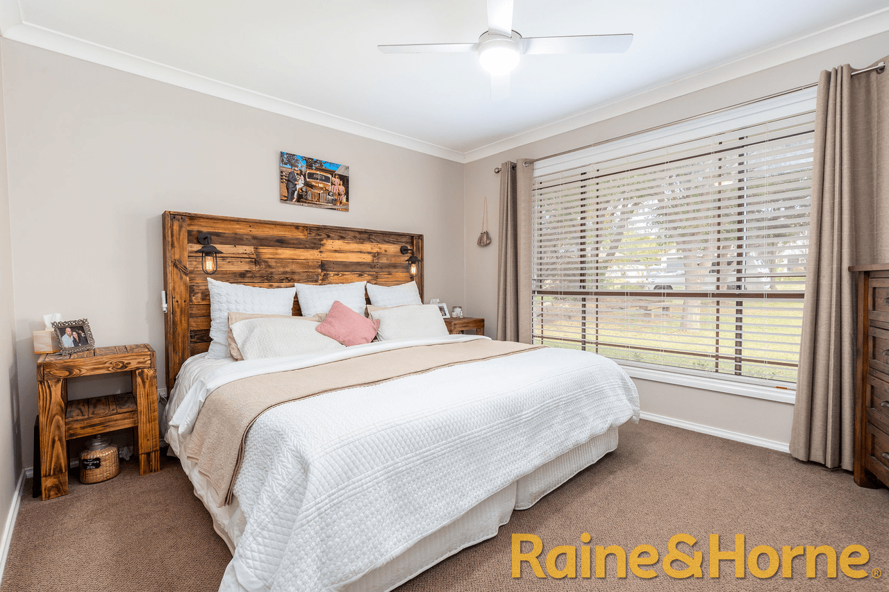 22 Grangewood Drive, DUBBO, NSW 2830