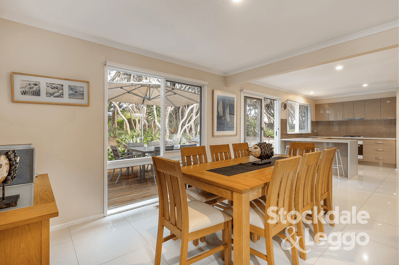 6 Harold Road, Rye, VIC 3941