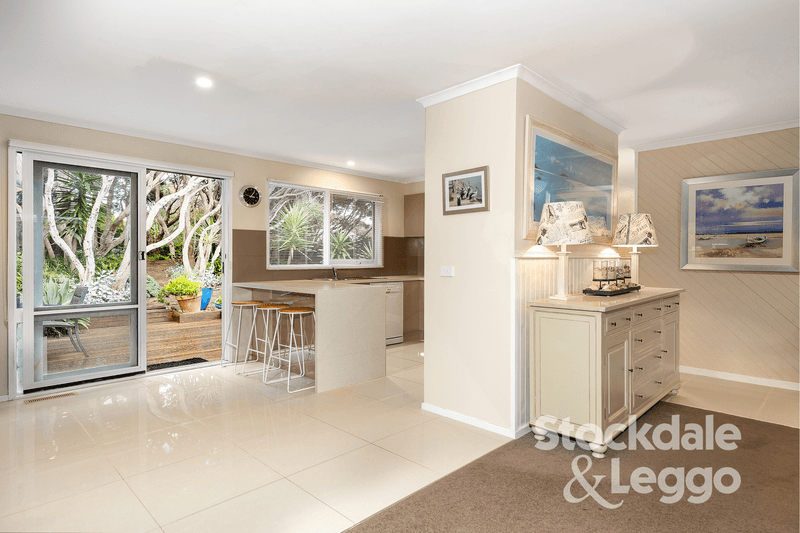 6 Harold Road, Rye, VIC 3941