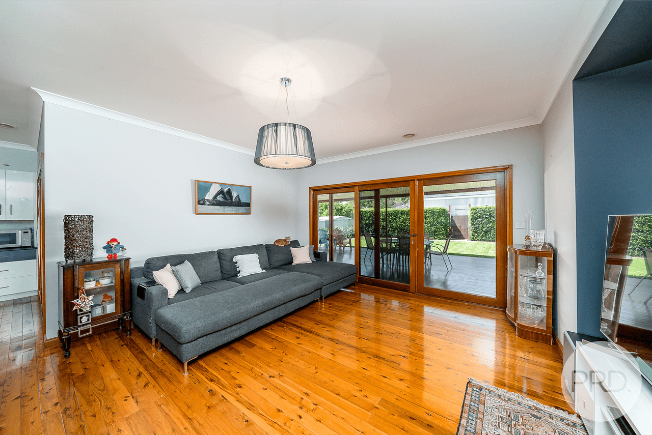 13 Rudd Street, TURVEY PARK, NSW 2650