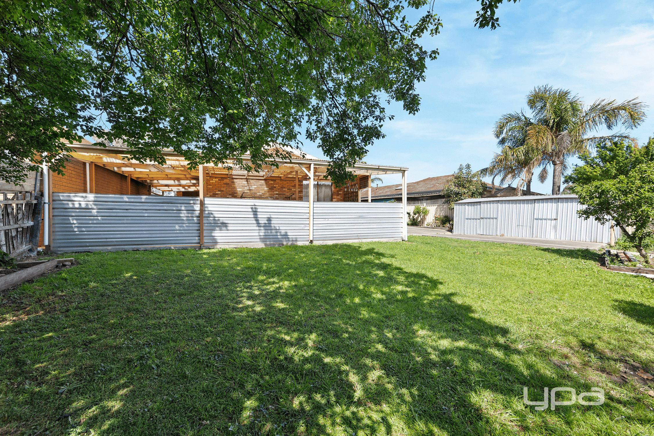 8 Tallerk Court, KINGS PARK, VIC 3021