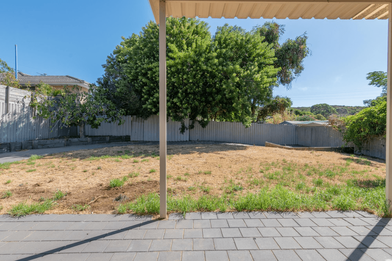 79B Davilak Avenue, HAMILTON HILL, WA 6163