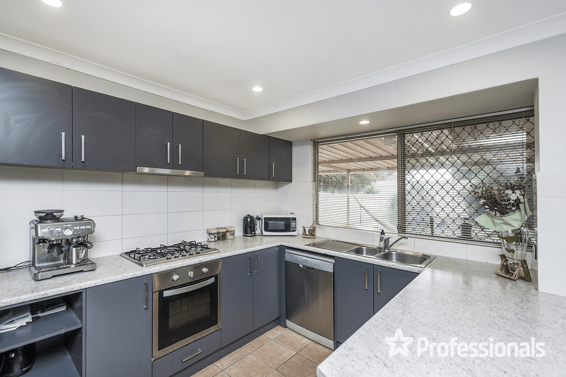 20 Meadowview Drive, BALLAJURA, WA 6066