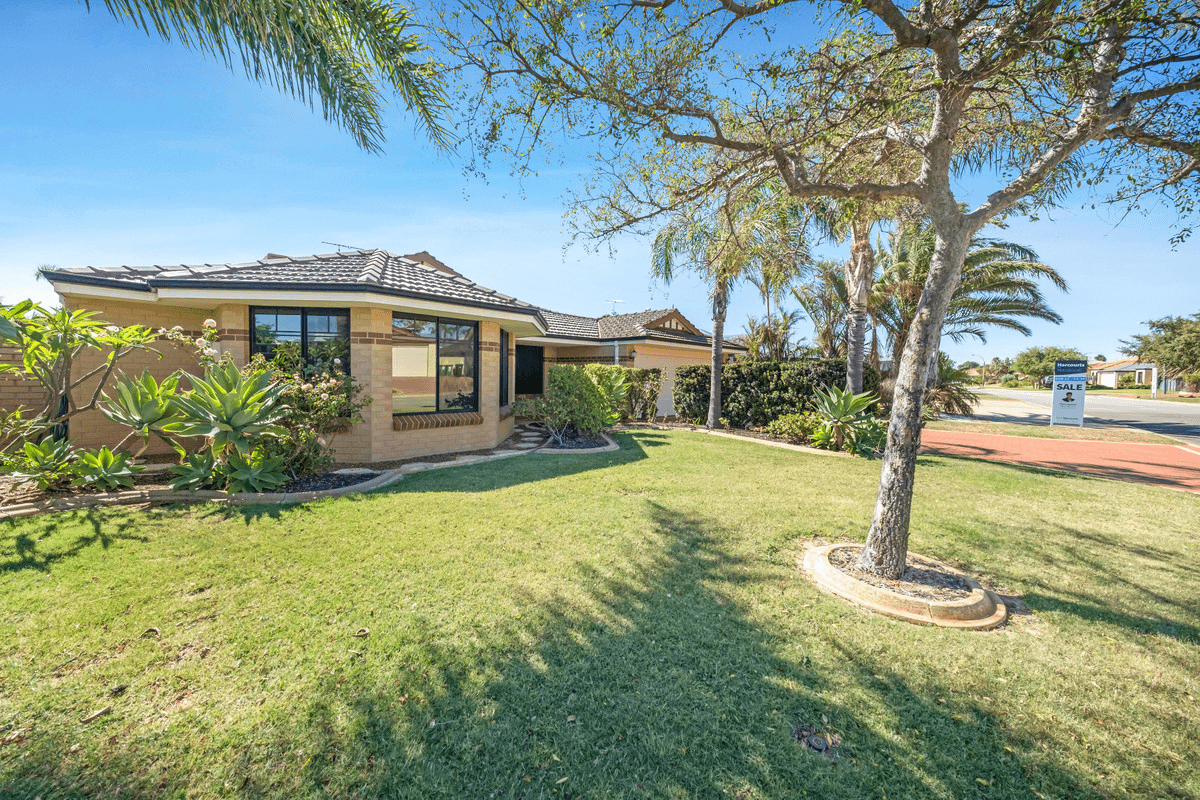 16 Seaforth Drive, HALLS HEAD, WA 6210