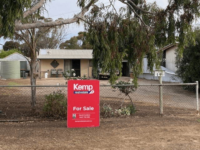 19 O'Malley Street, Cummins, SA 5631