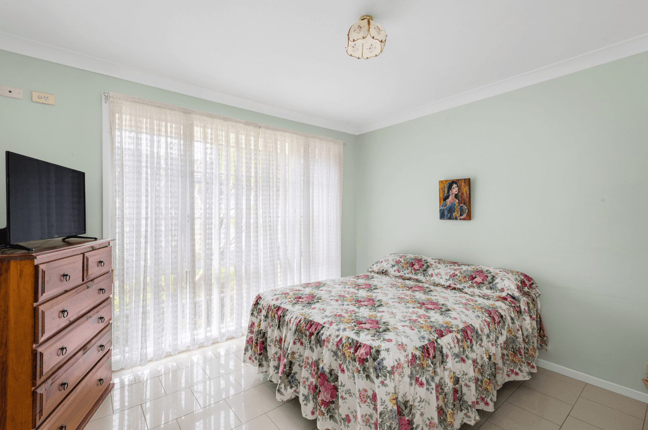 2/3 Florence Street, TOWRADGI, NSW 2518