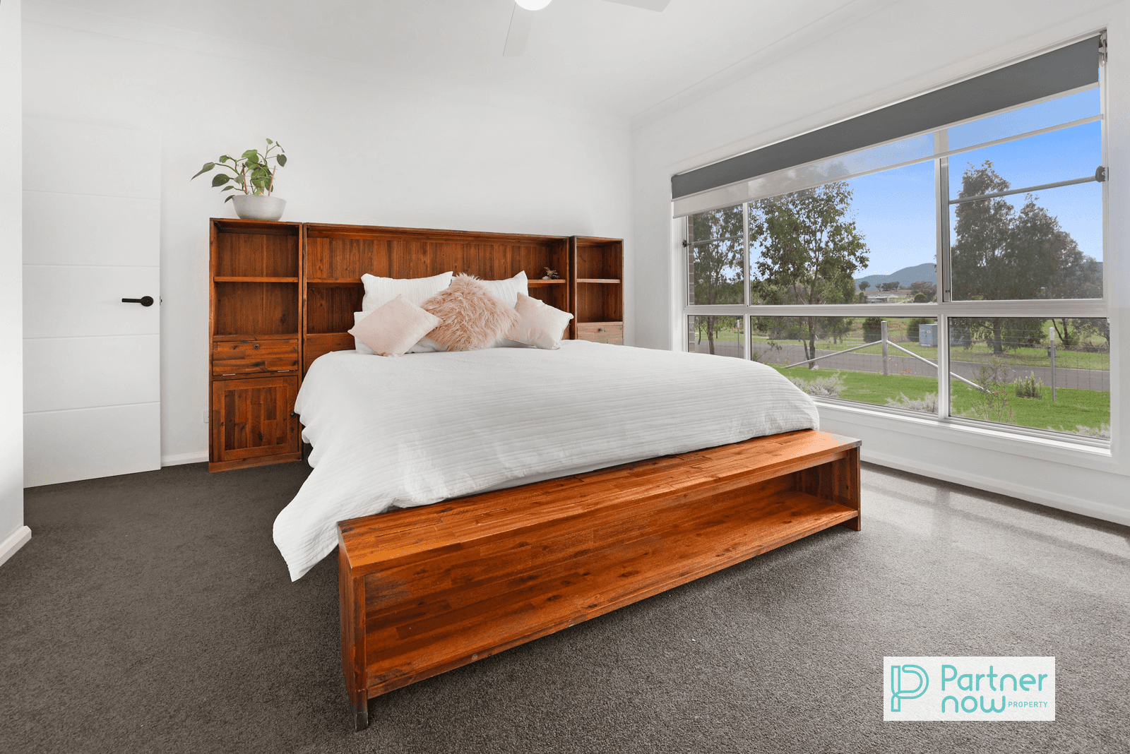 9 Jarman Road, TAMWORTH, NSW 2340