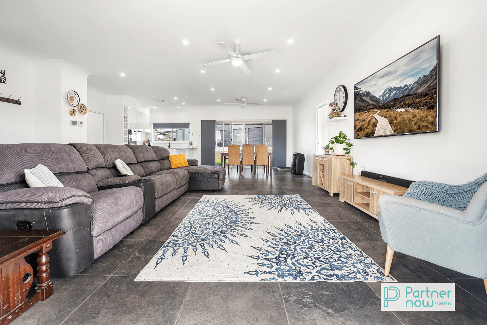 9 Jarman Road, TAMWORTH, NSW 2340