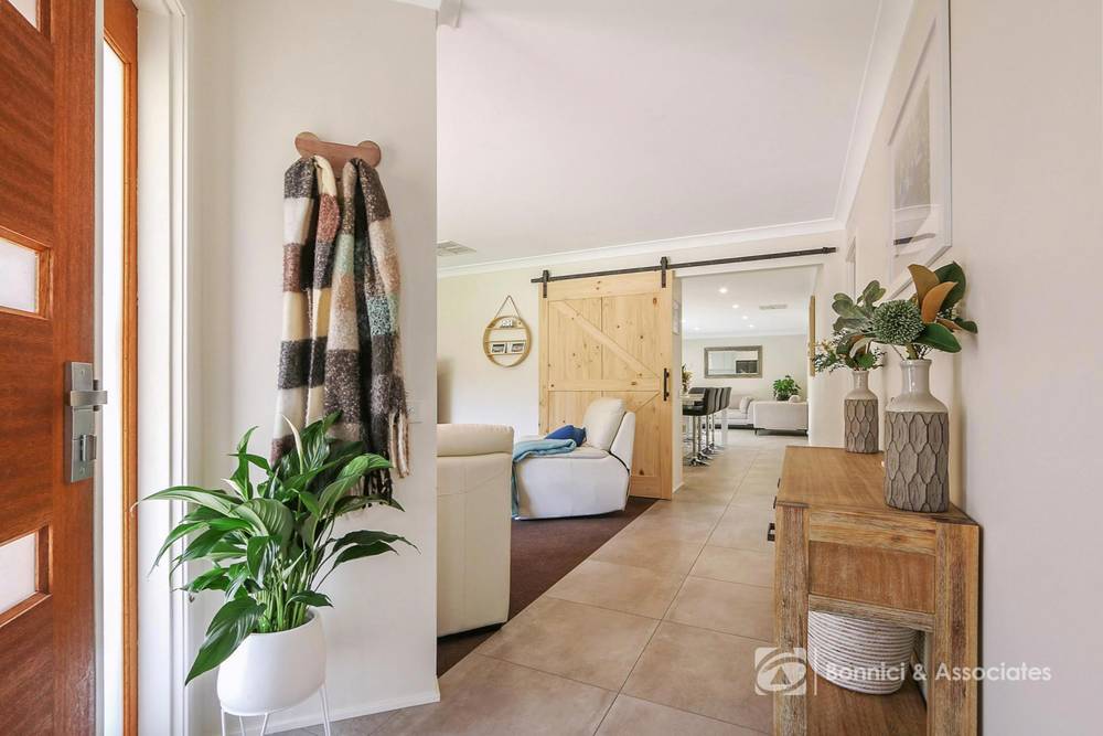 12 Whernside Drive, Wodonga, VIC 3690