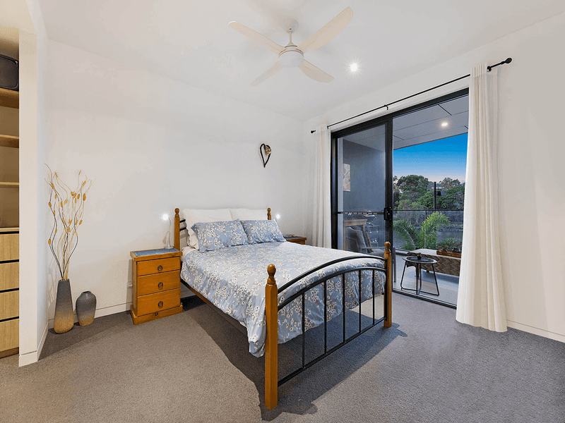 4/12 Sunrise Drive, MAROOCHYDORE, QLD 4558