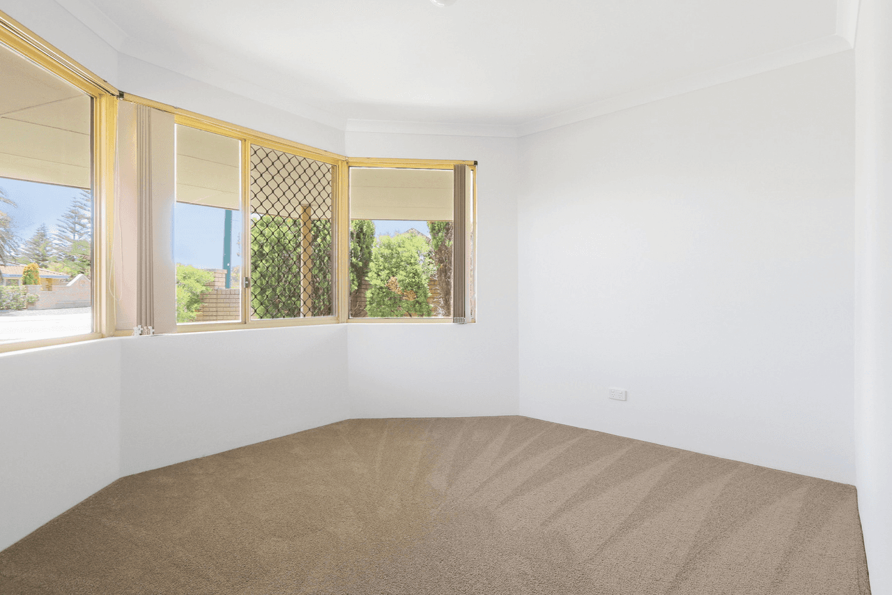 78 Leeuwin Parade, Rockingham, WA 6168