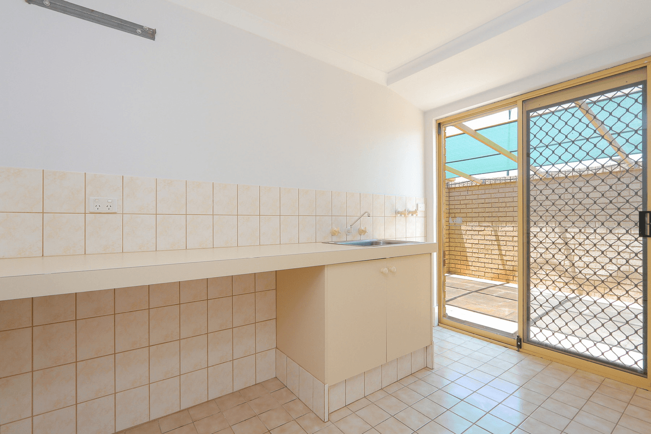 78 Leeuwin Parade, Rockingham, WA 6168