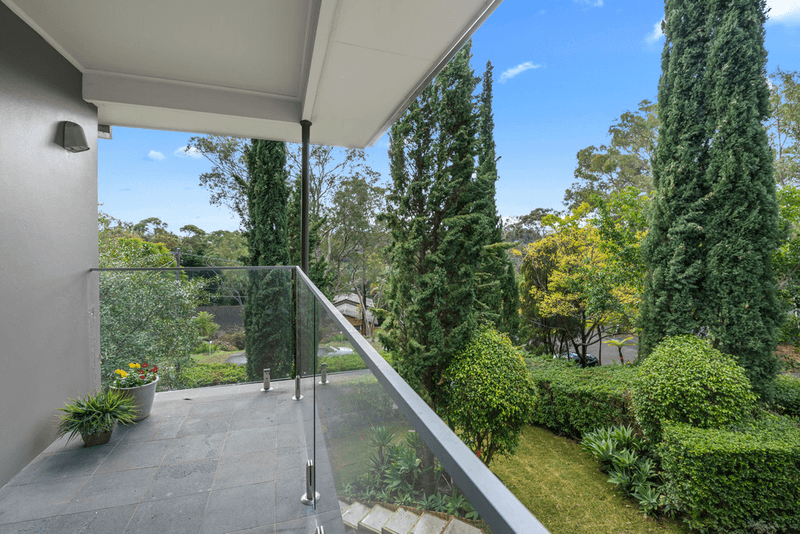 10 Chowne Place, MIDDLE COVE, NSW 2068