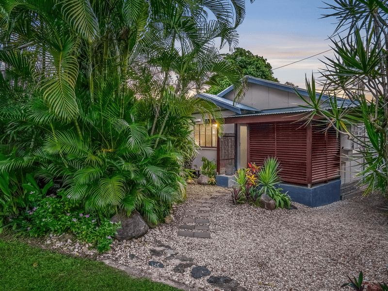 288 Kamerunga Road, FRESHWATER, QLD 4870