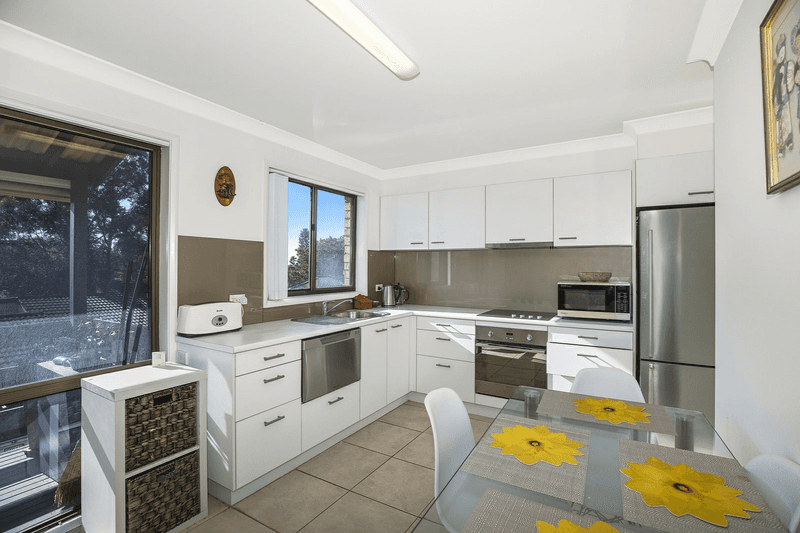 14/31 Fiona Street, POINT CLARE, NSW 2250