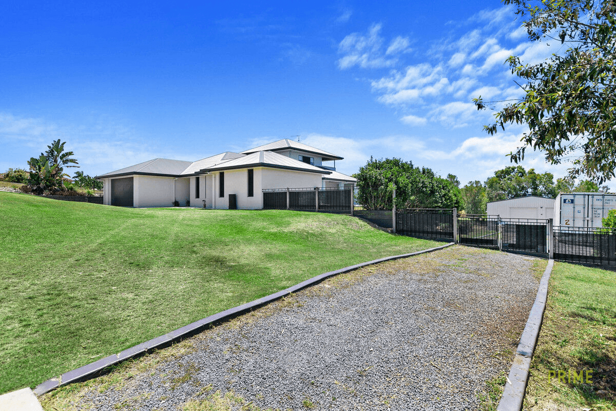 1 Mal Campbell Drive, Craignish, QLD 4655