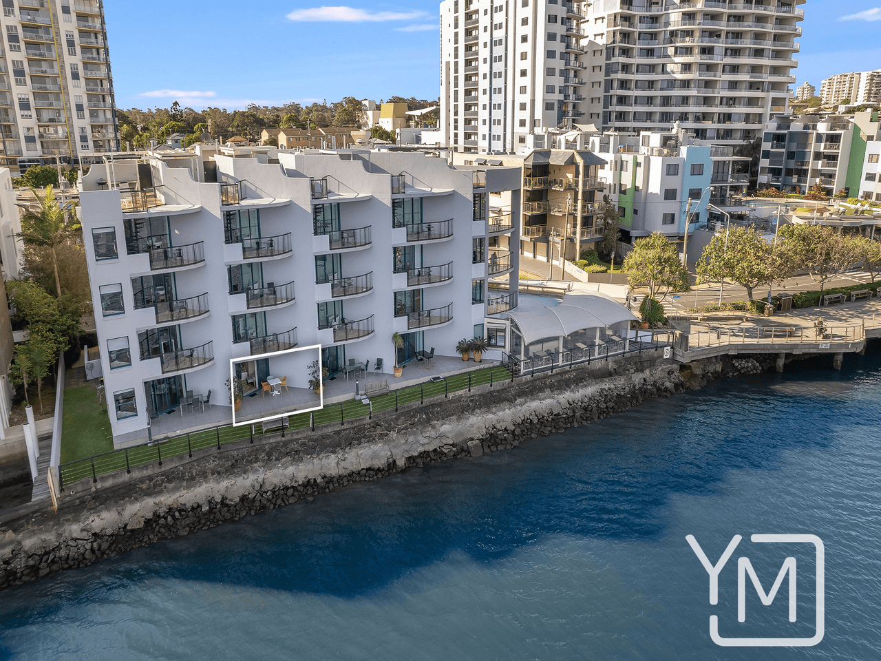 4/4 Tay Avenue, CALOUNDRA, QLD 4551