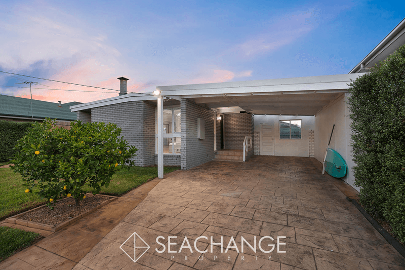 14 Adelaide Street, MORNINGTON, VIC 3931