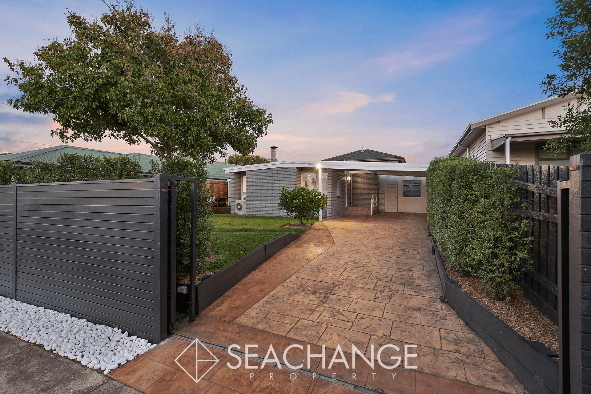 14 Adelaide Street, MORNINGTON, VIC 3931