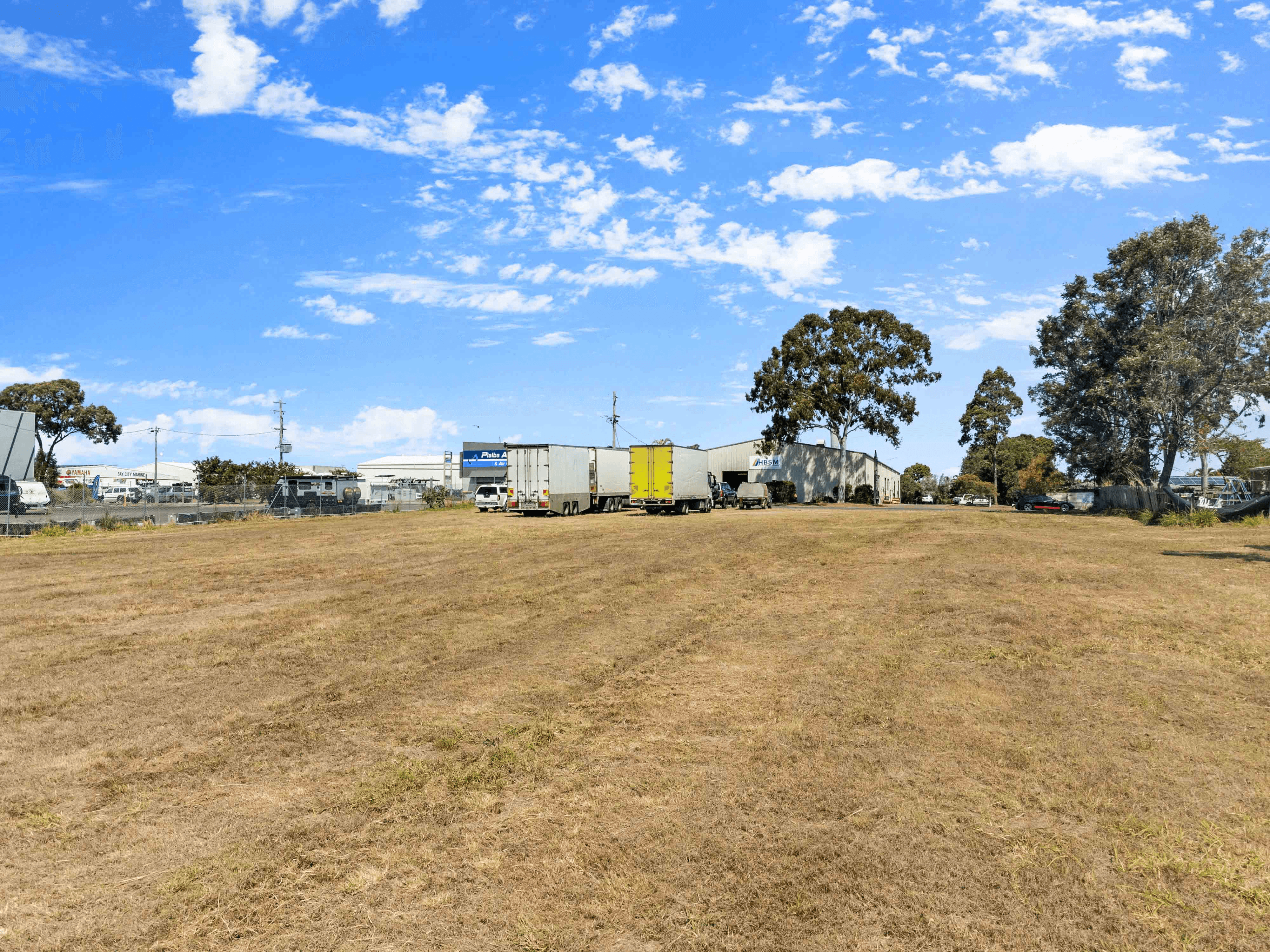 50-52 Islander Road, PIALBA, QLD 4655