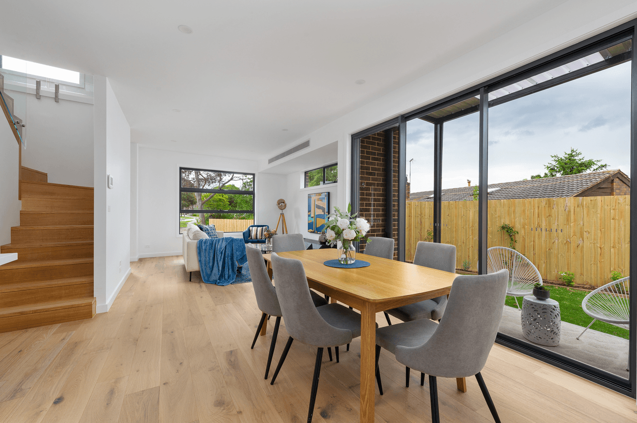 1 /4 Berringa Court, BUNDOORA, VIC 3083