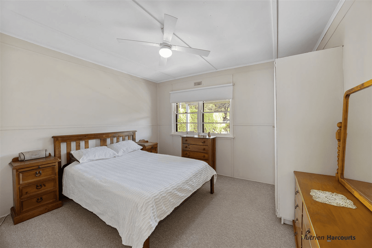 31 Twenty-First Street, EILDON, VIC 3713