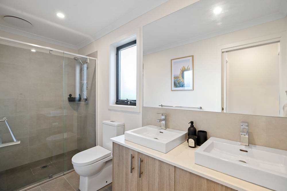 4/16 Adele Avenue, FERNTREE GULLY, VIC 3156