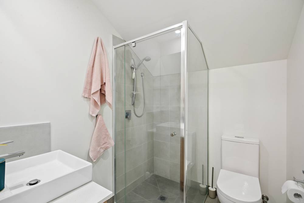 4/16 Adele Avenue, FERNTREE GULLY, VIC 3156