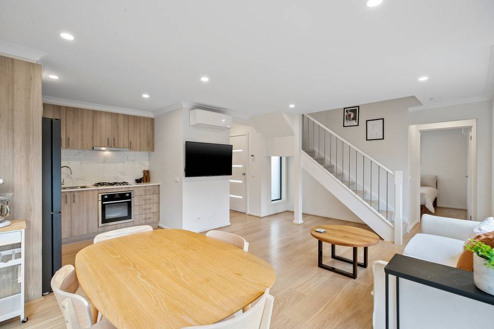 4/16 Adele Avenue, FERNTREE GULLY, VIC 3156