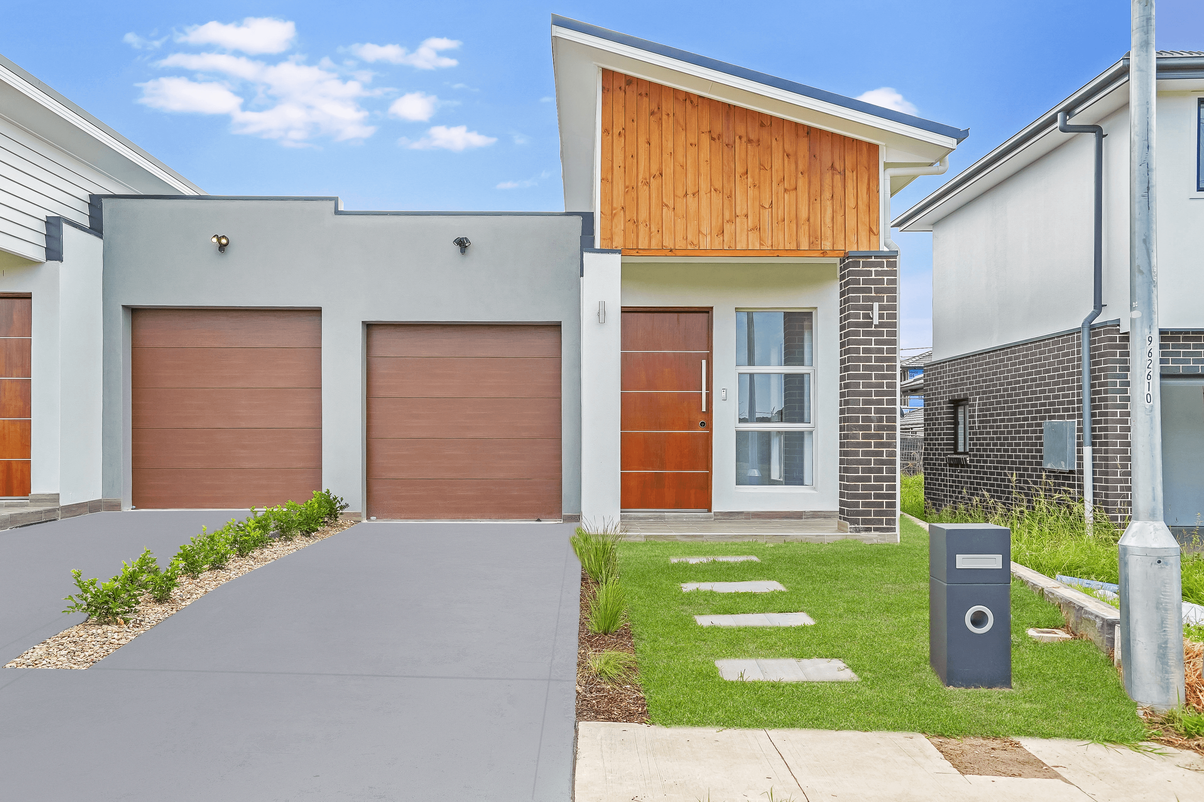 23b Long Reef Circ, GREGORY HILLS, NSW 2557