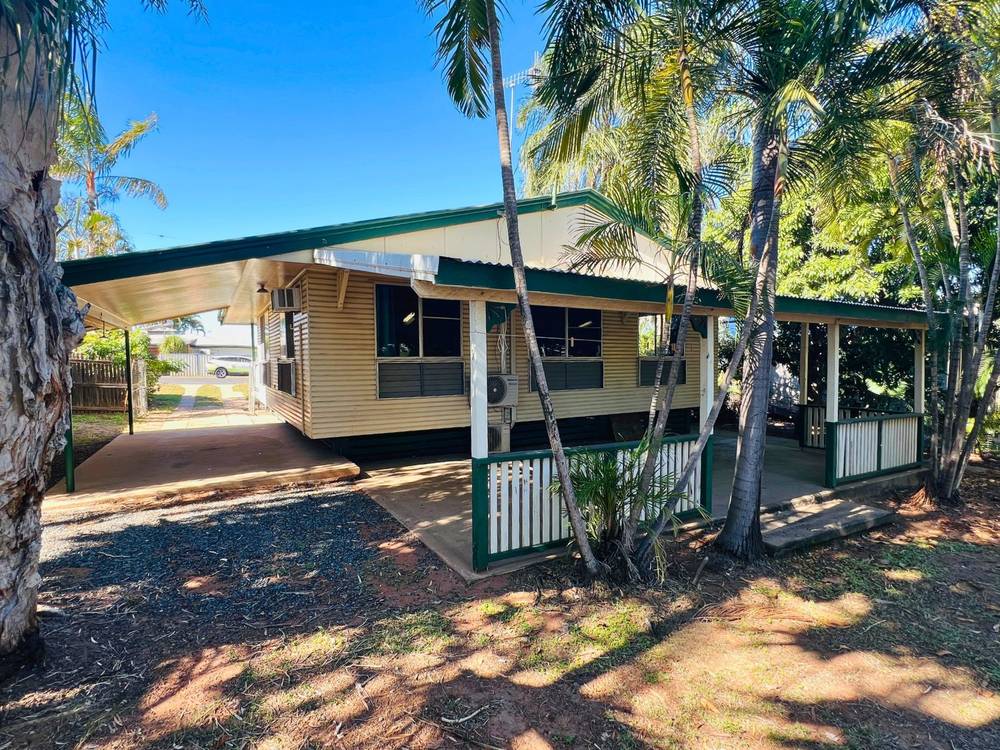12 Fraser Street, MORANBAH, QLD 4744