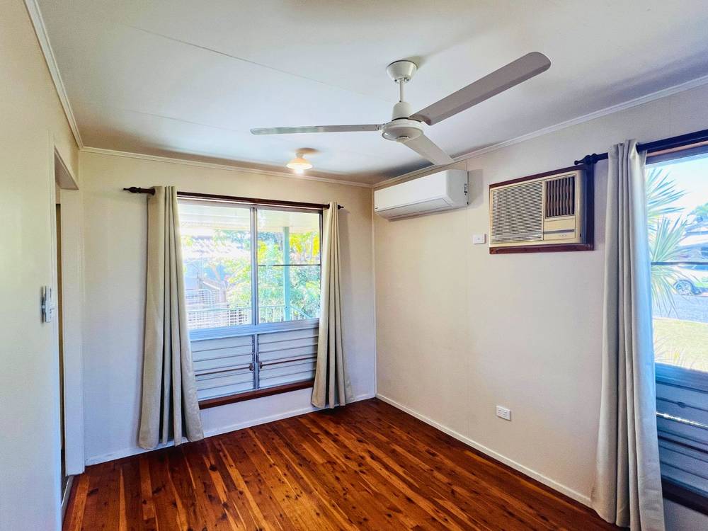 12 Fraser Street, MORANBAH, QLD 4744