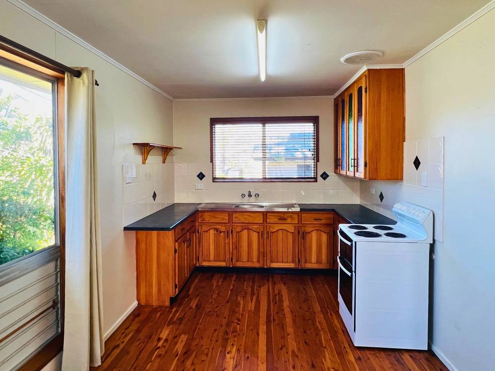 12 Fraser Street, MORANBAH, QLD 4744
