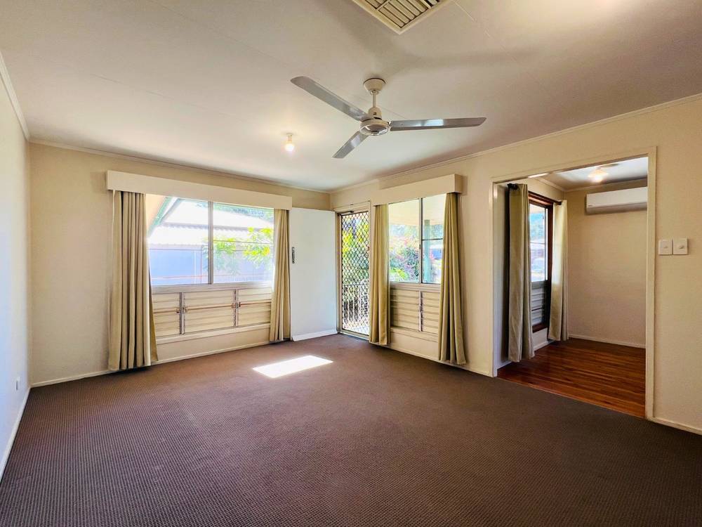 12 Fraser Street, MORANBAH, QLD 4744