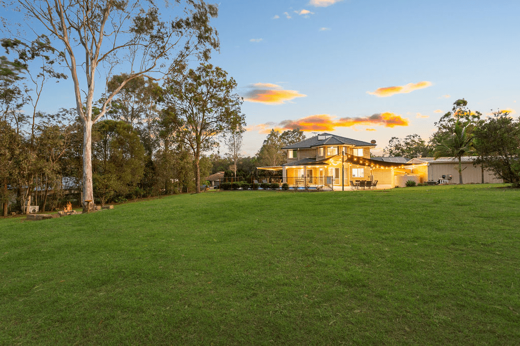170 Bayley Road, Pine Mountain, QLD 4306