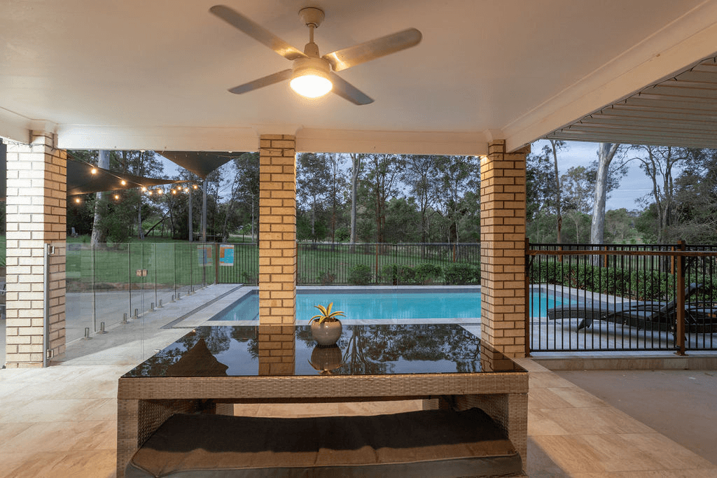 170 Bayley Road, Pine Mountain, QLD 4306