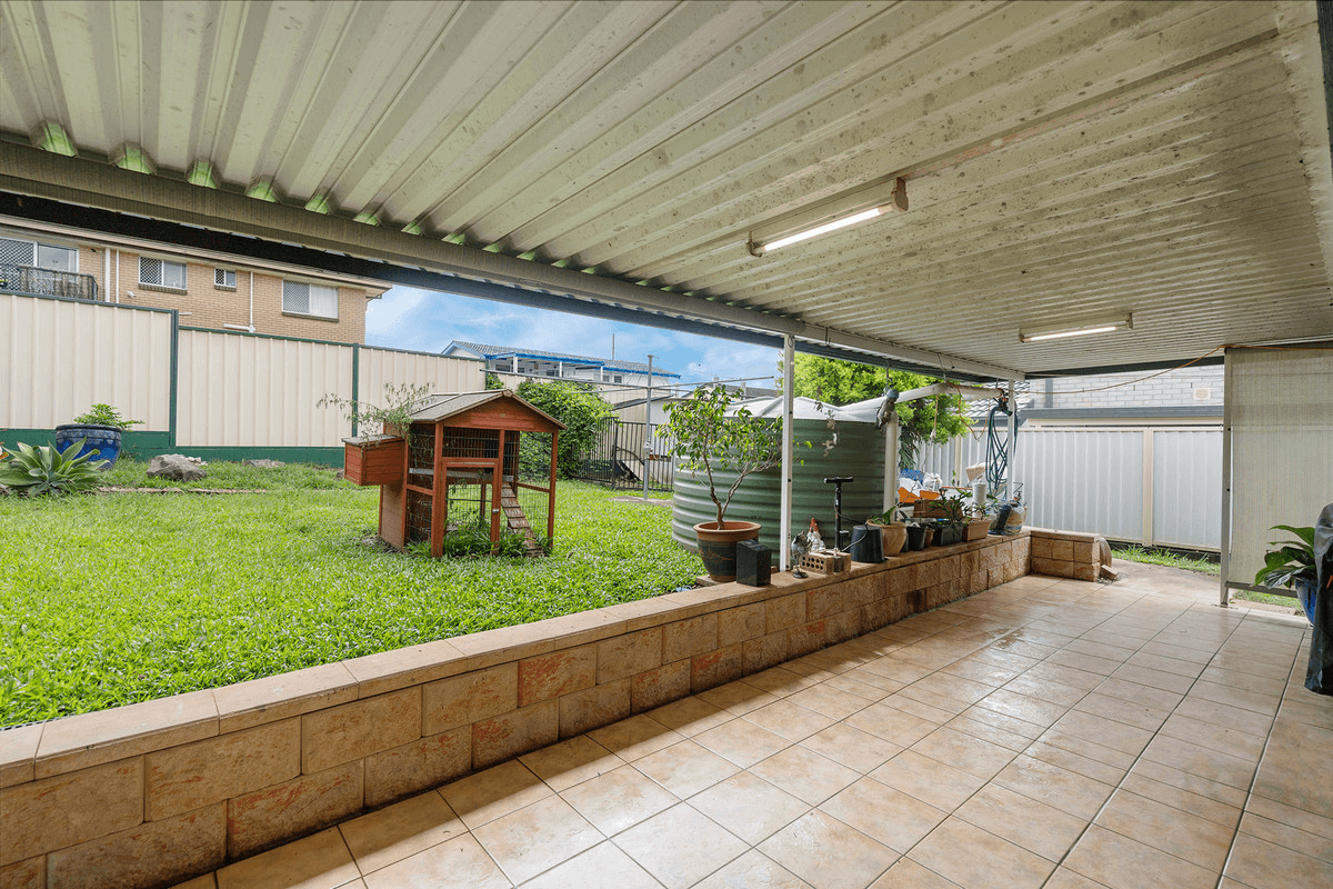 2B Peringa Street, Coopers Plains, QLD 4108