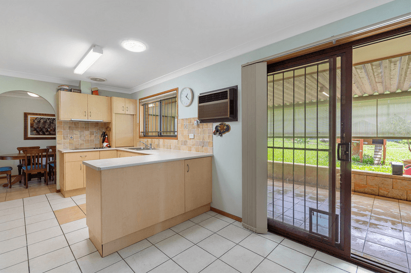 2B Peringa Street, Coopers Plains, QLD 4108