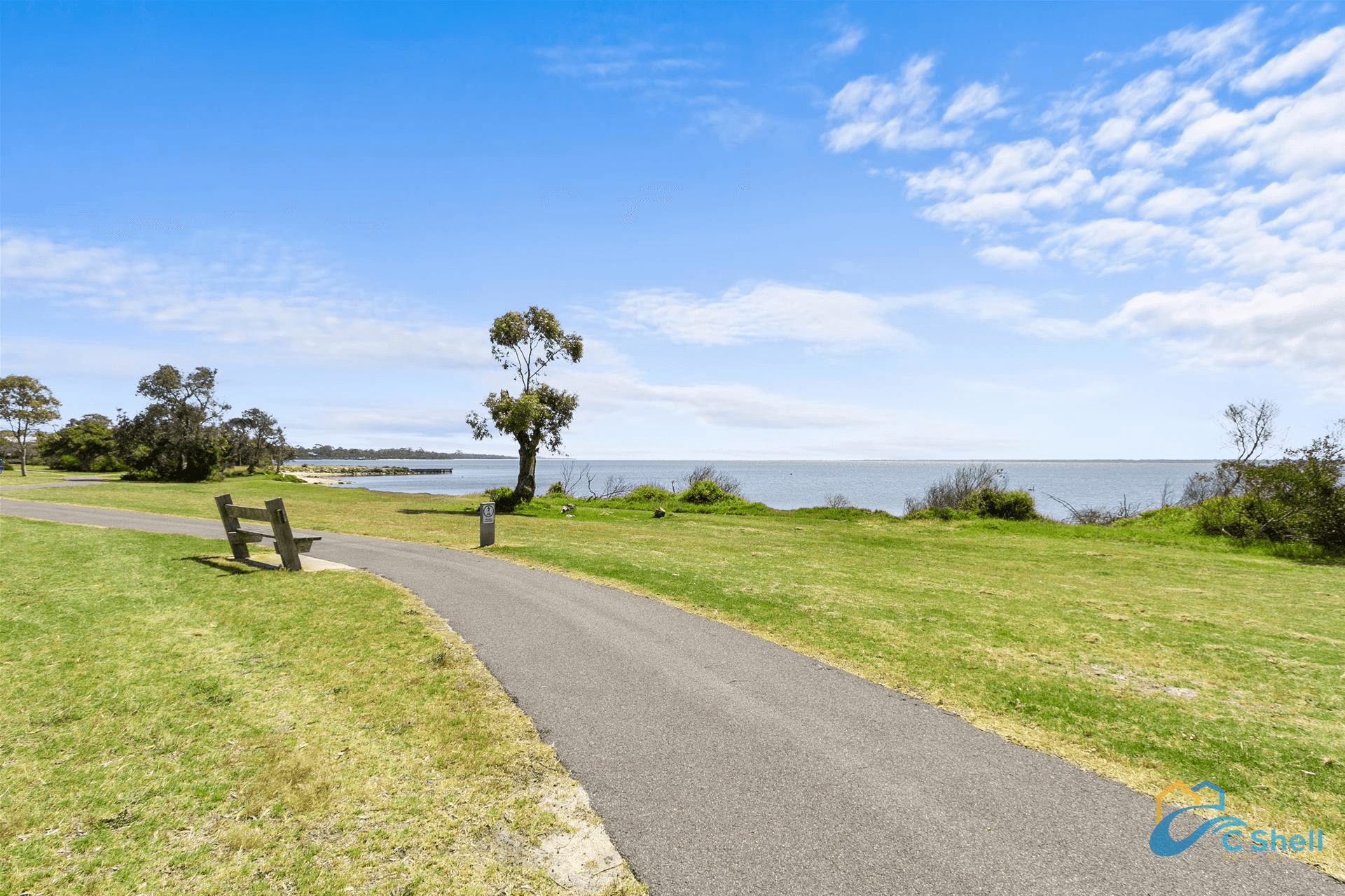 44 Lake Street, Loch Sport, VIC 3851