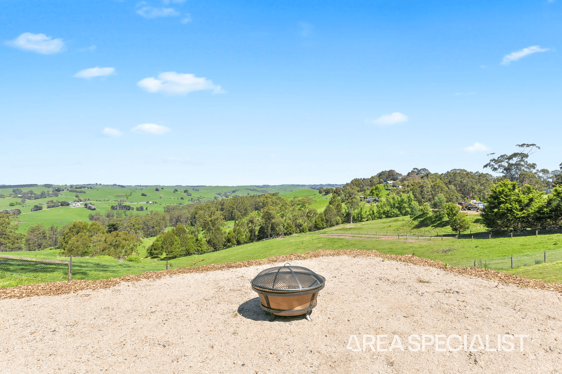 95 Nyora Road, Poowong, VIC 3988