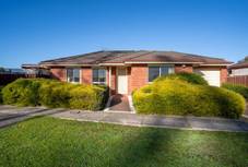 9 Allamanda Crescent, SOUTH MORANG, VIC 3752