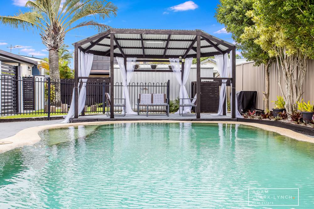 12 Redbank Road, Redcliffe, QLD 4020