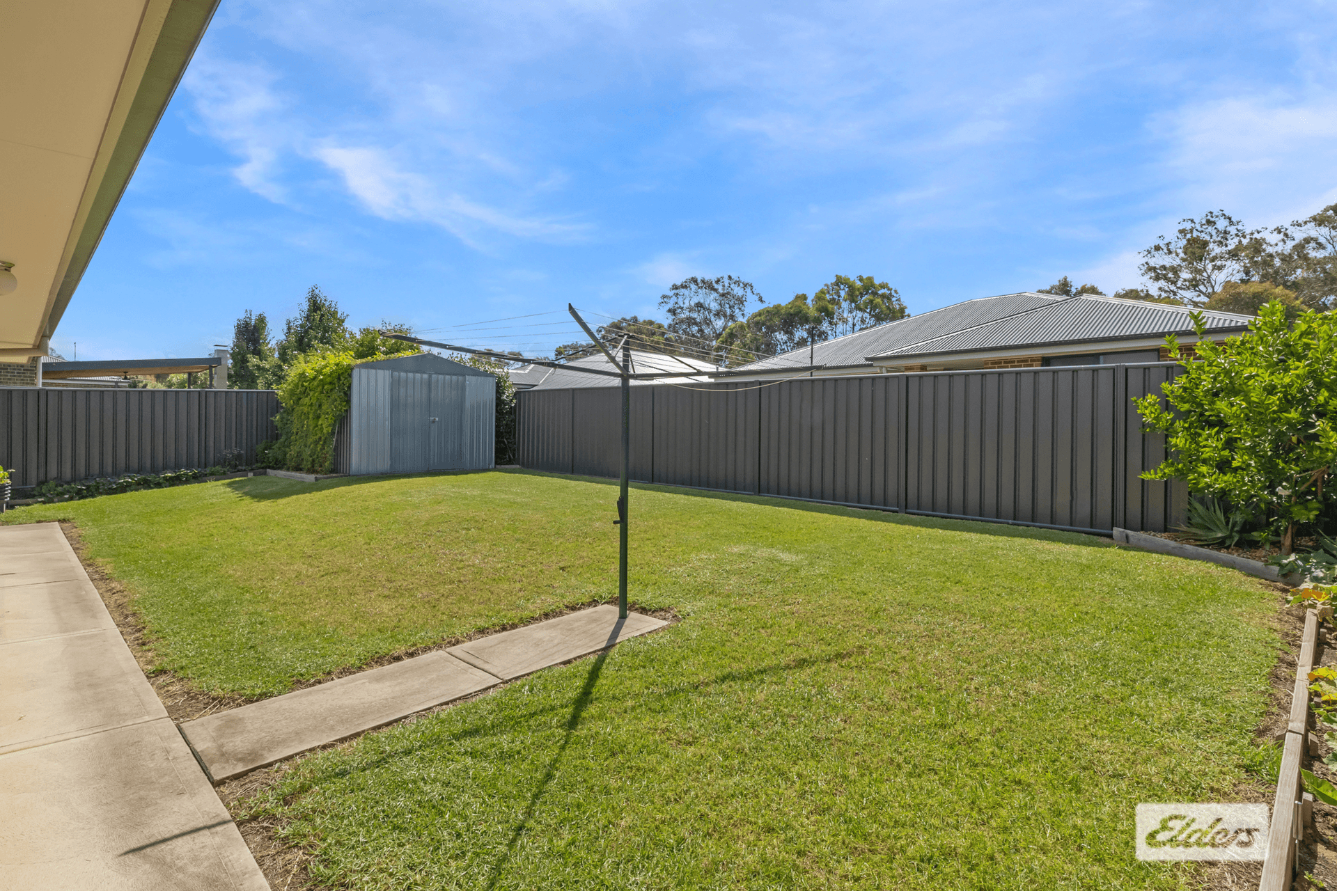 17 Lankester Court, Thurgoona, NSW 2640