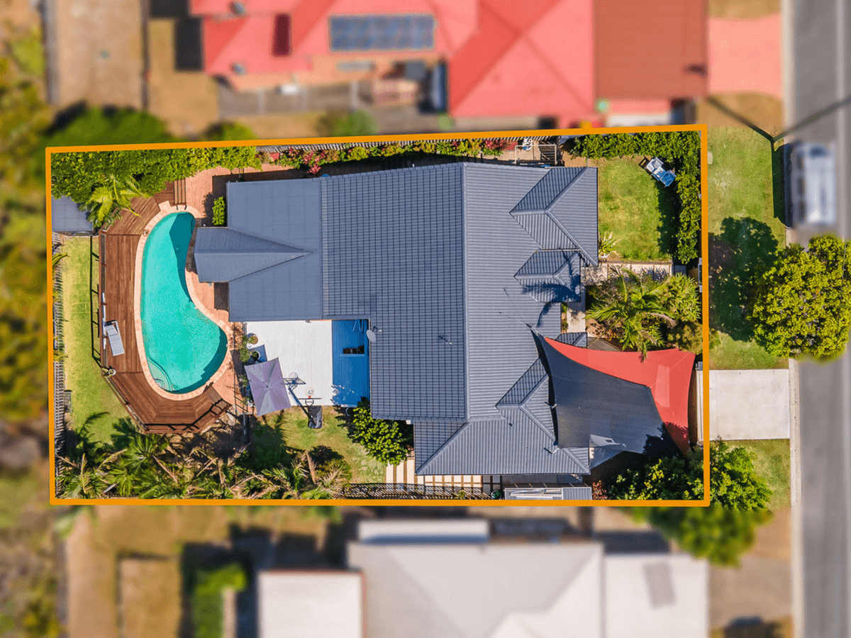 25 Manra Way, Pacific Pines, QLD 4211