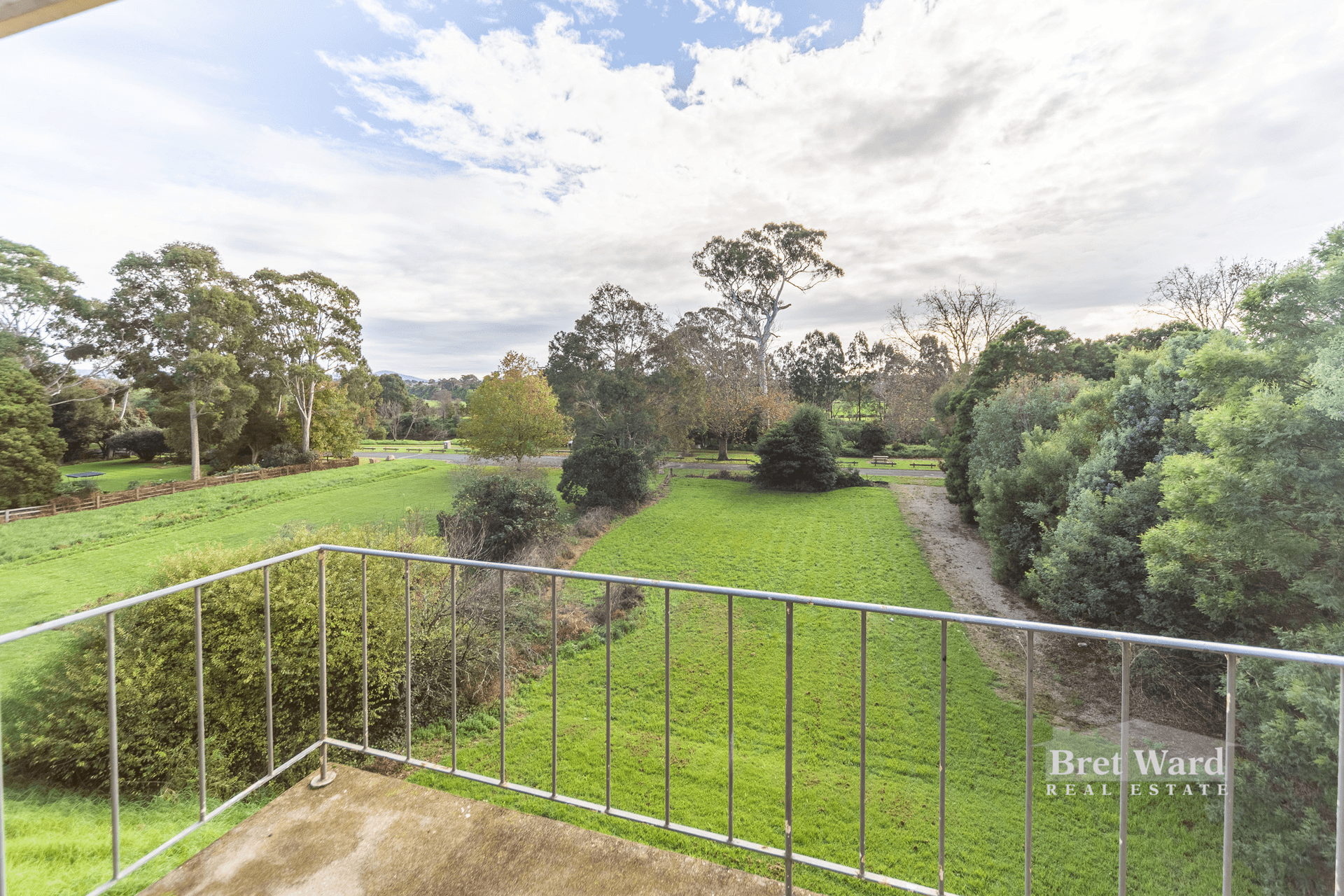 58 Riverine Street, BAIRNSDALE, VIC 3875